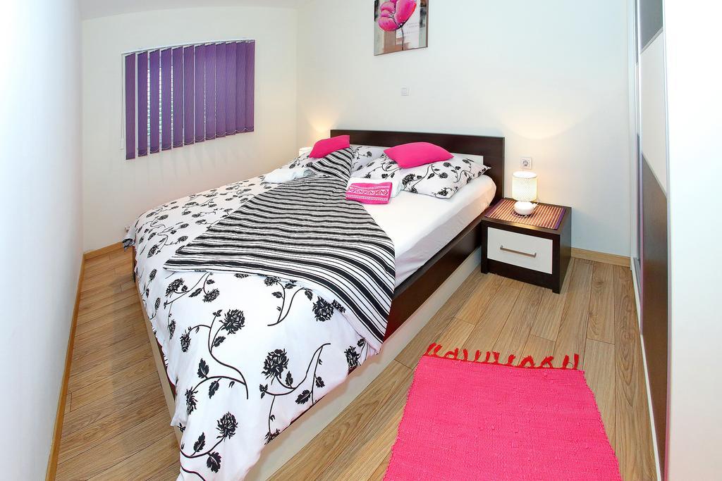 Apartments Melita Bibinje Kamer foto
